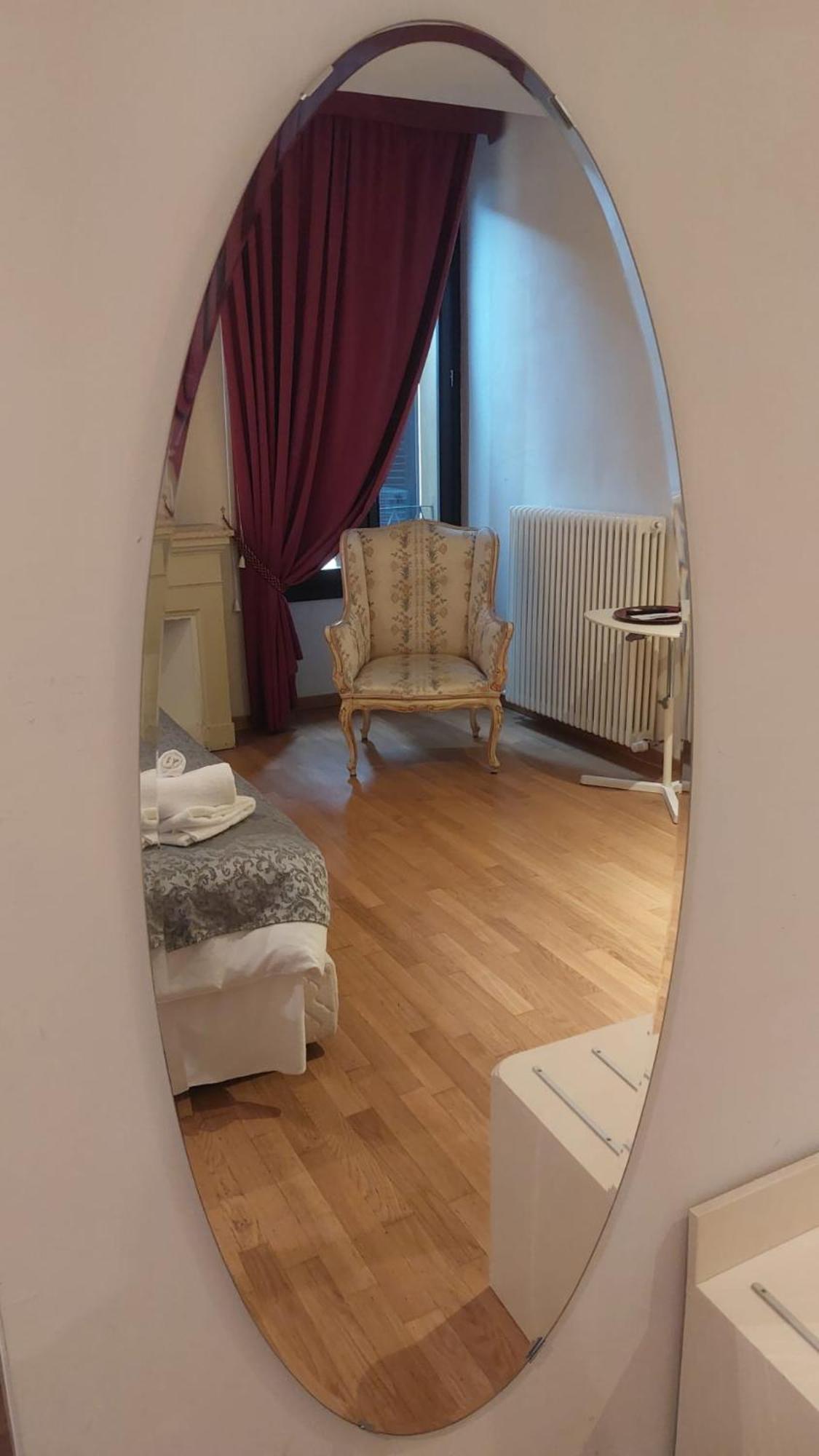 Honey Rooms フェラーラ エクステリア 写真