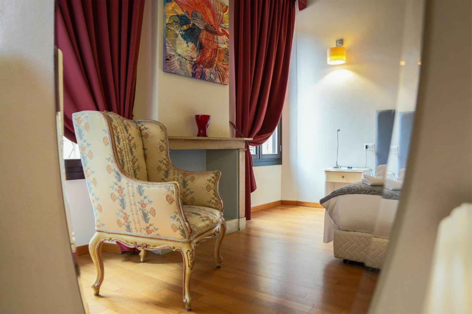 Honey Rooms フェラーラ エクステリア 写真